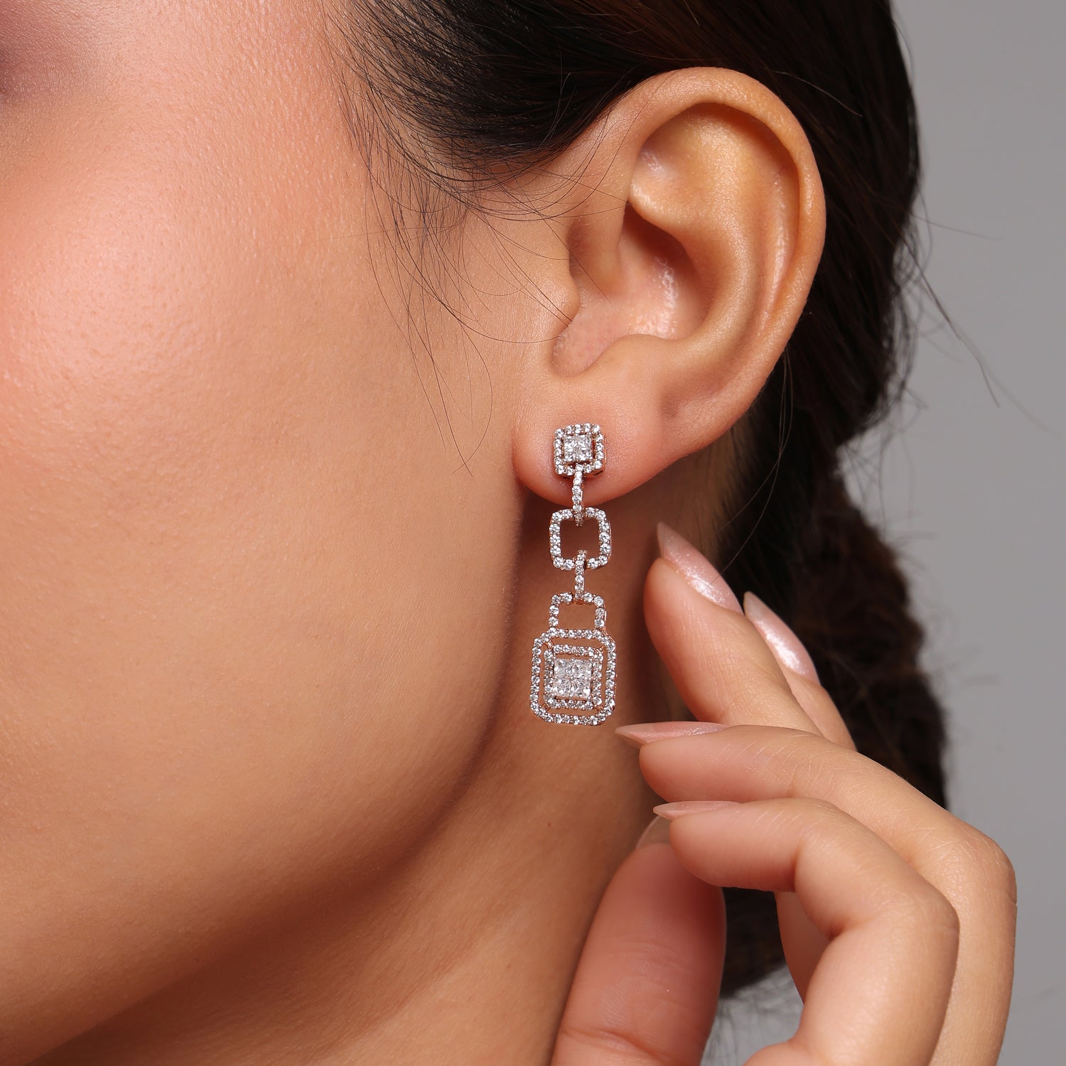 Elegant Geometric Drop Earrings with Linked Frames and Statement Silhouette