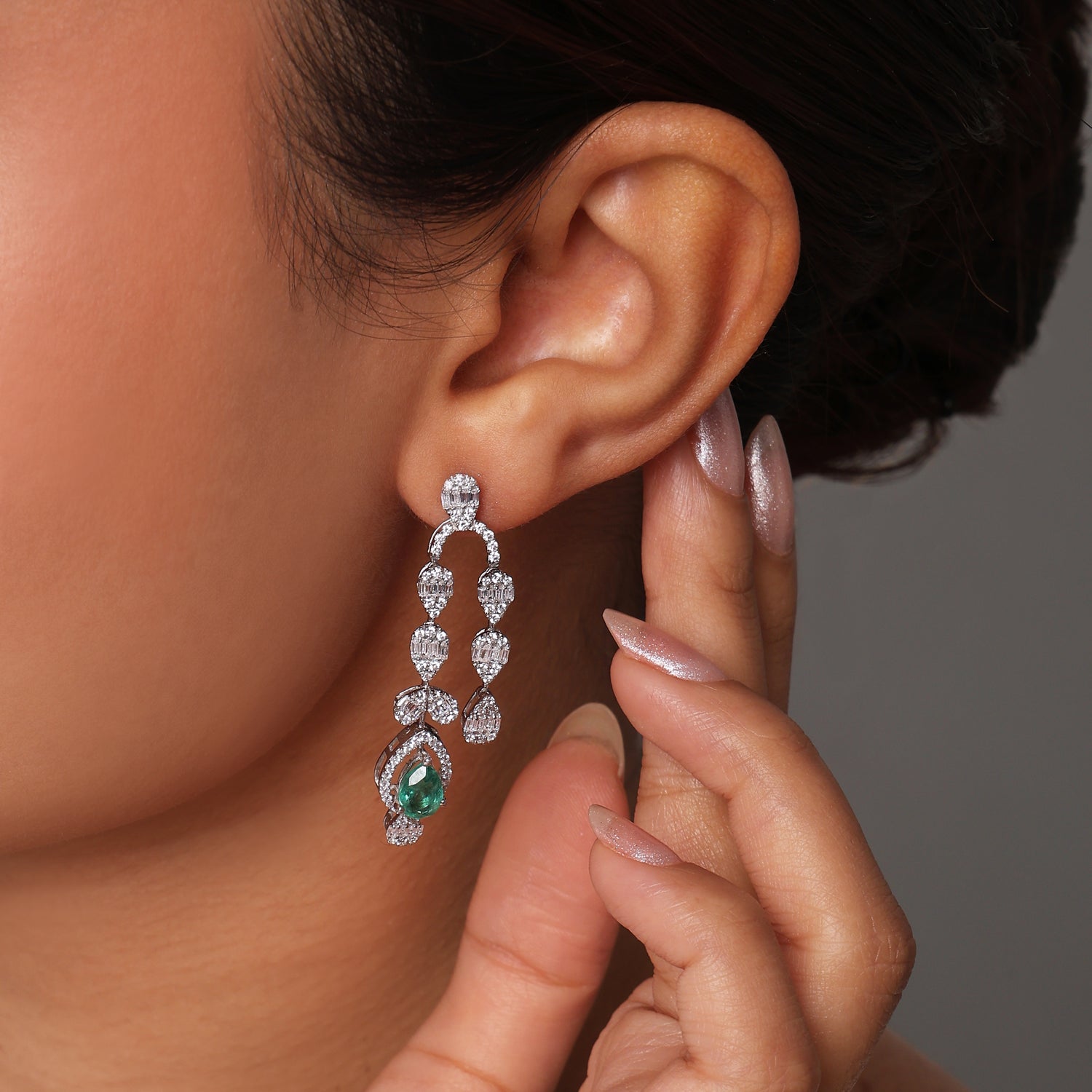 Elegant Leaf Cascade Drop Earrings with Poised Festive Grace