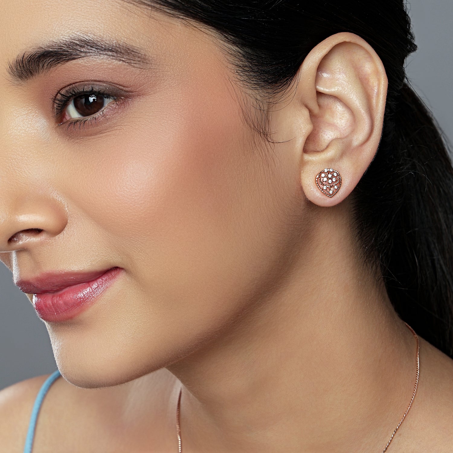 Radiant Blooming Lattice Teardrop Stud Earrings of Grace