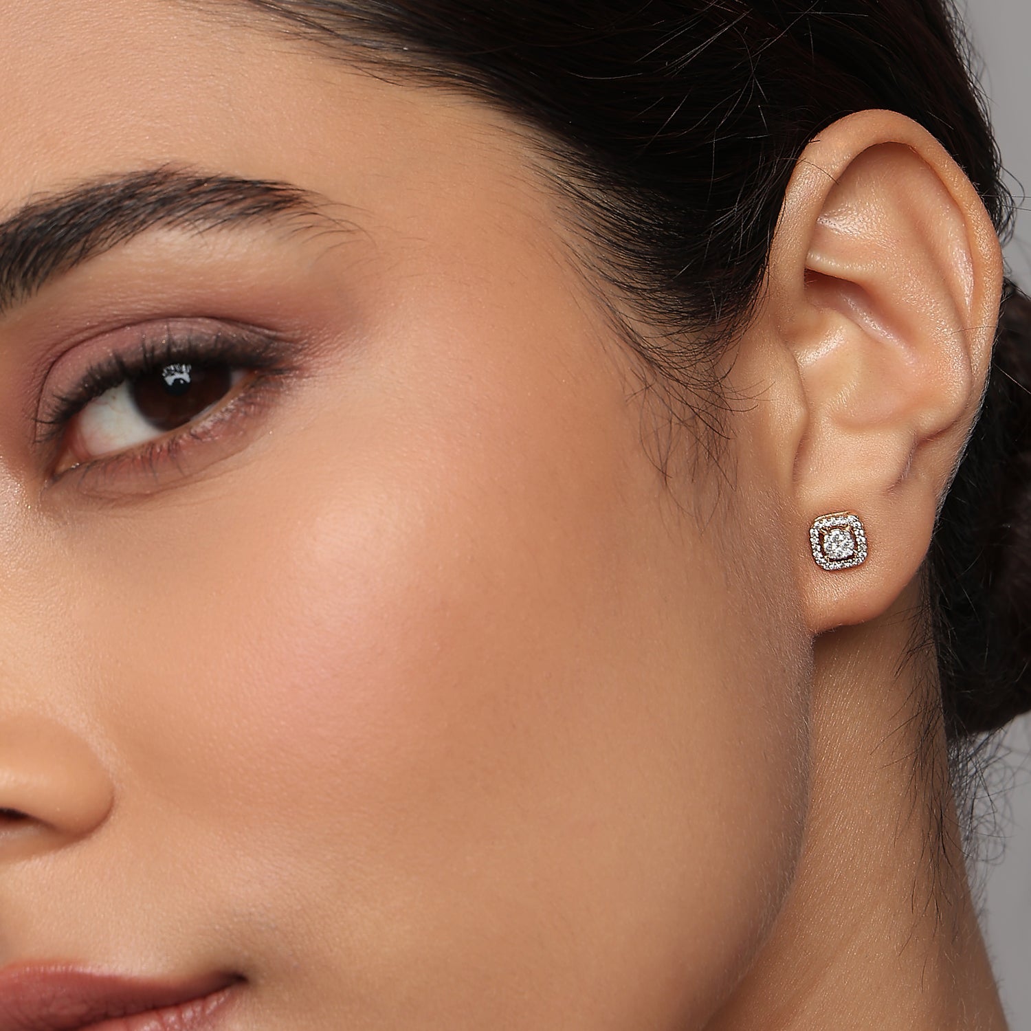 Exquisite Radiant Cluster Stud Earrings Featuring A Sophisticated Square Halo