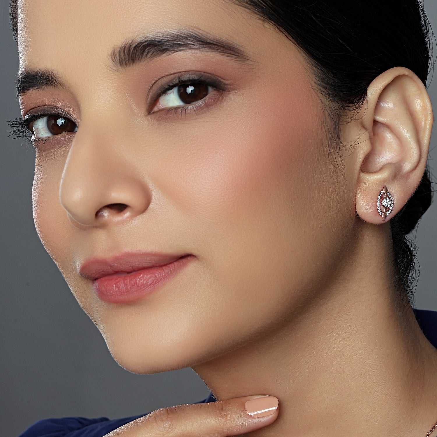 Radiant Marquise Stud Earrings with Modern Symmetry and Sparkle