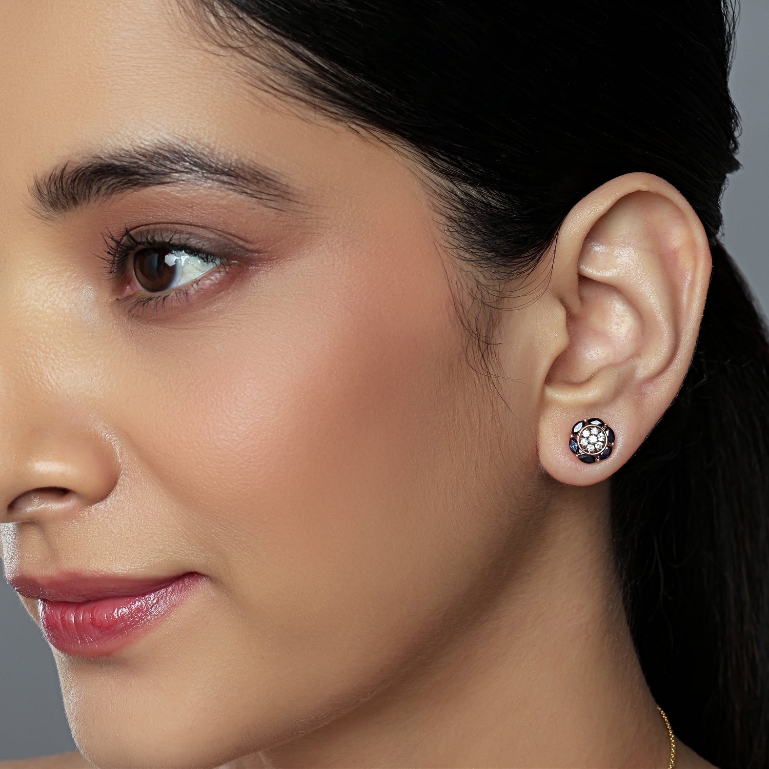 Radiant Floral Halo Stud Earrings for Timeless Elegance