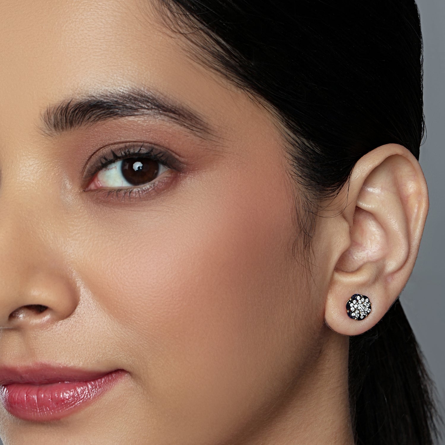 Celestial Bloom Stud Earrings with Radiant Starburst Design