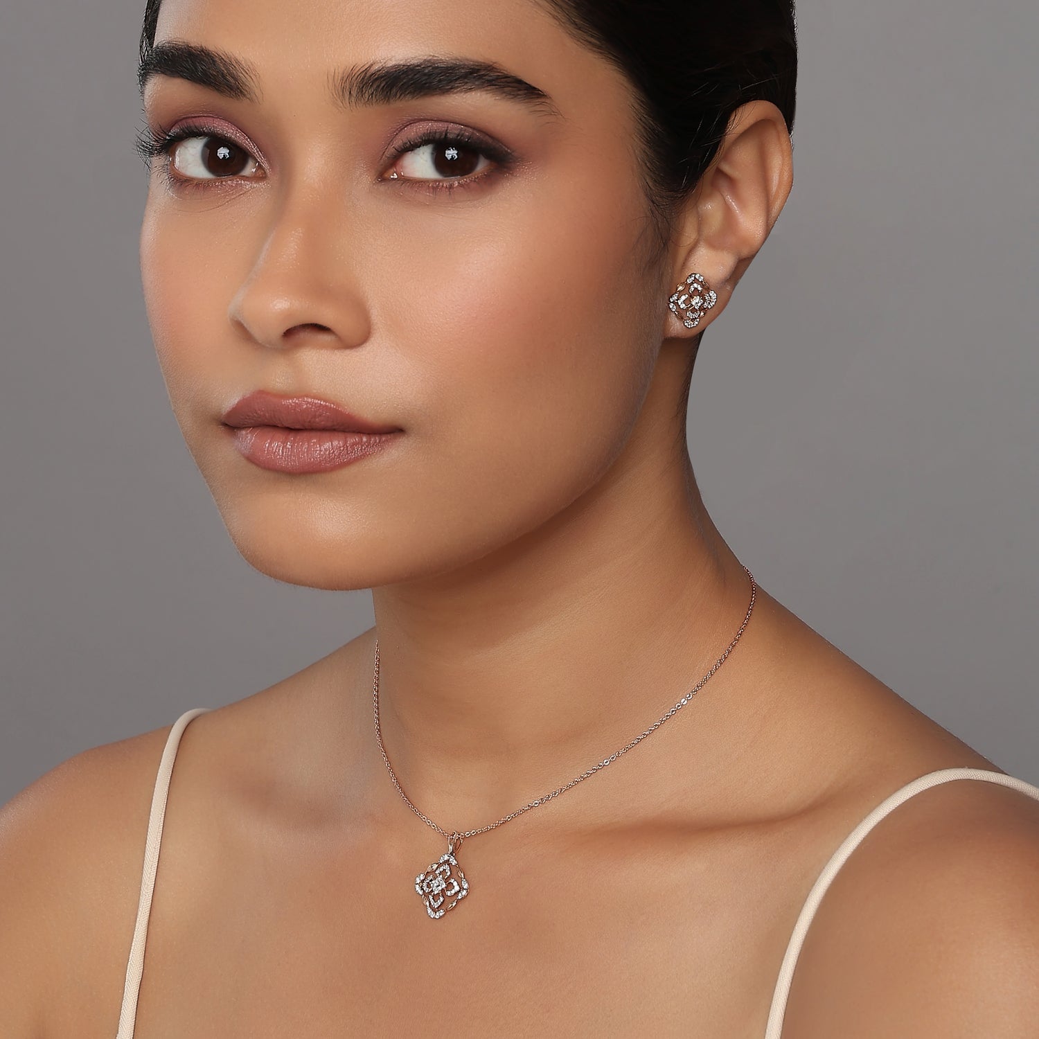 Enchanting Floral Filigree Pendant and Matching Stud Earring Jewelry Set