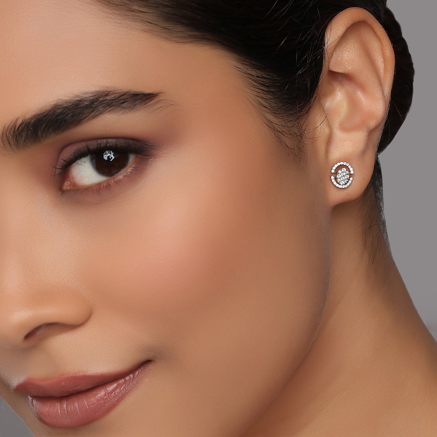 Exquisite Radiant Oval Halo Stud Earrings For Timeless Sophistication And Daily Glamour