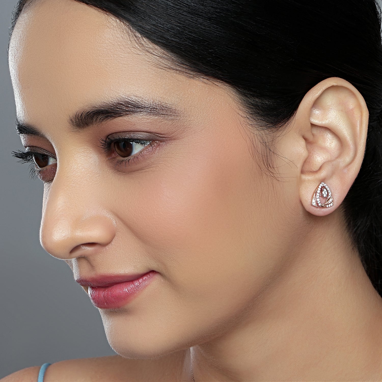 Triangular Aura Whisper Modern Stud Earrings with Grace