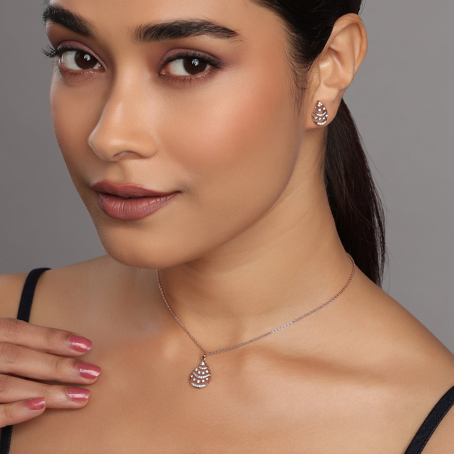 Eternal Shimmering Teardrop Filigree Pendant and Matching Stud Earrings