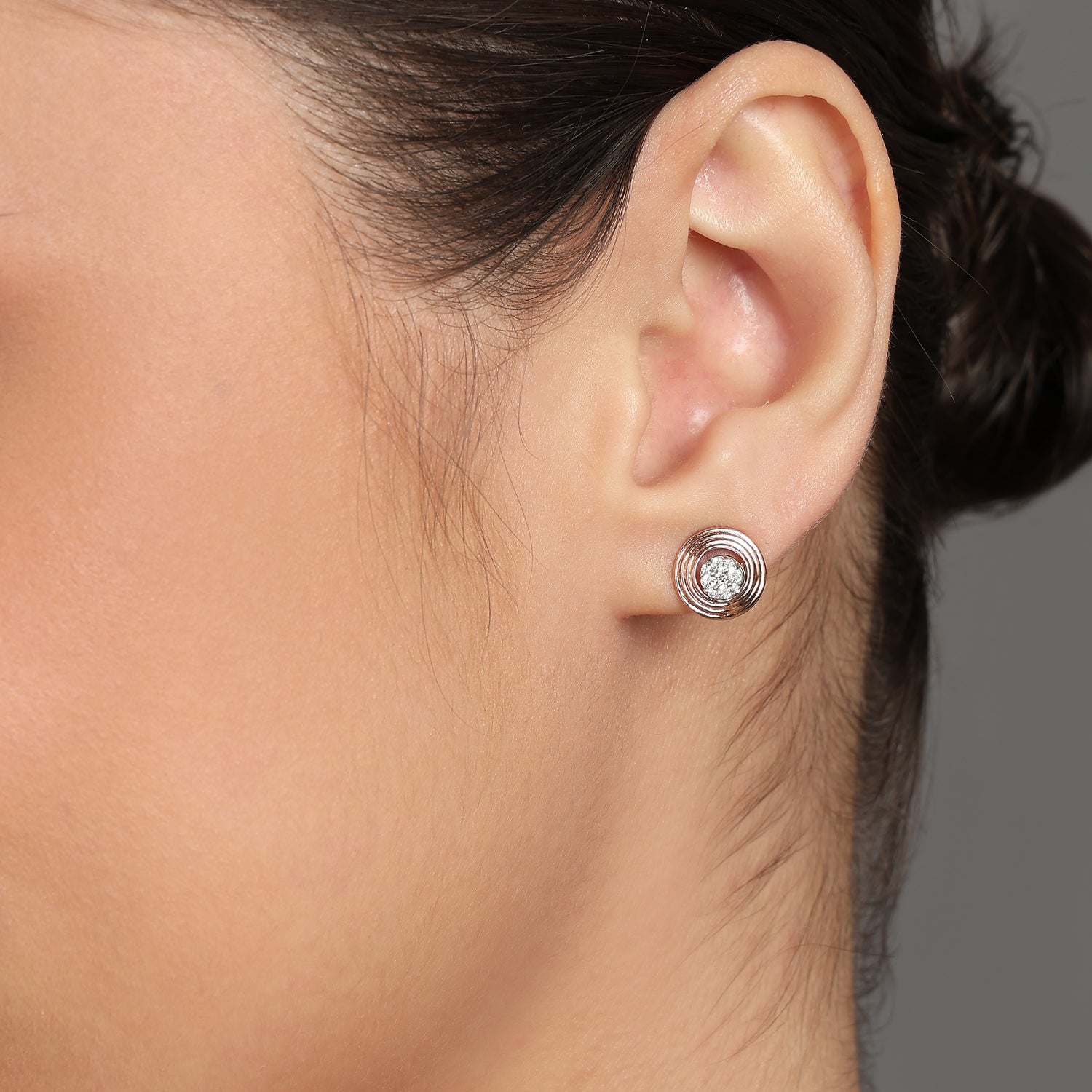 Orbiting Grace Swirl Stud Earrings with Modern Elegance