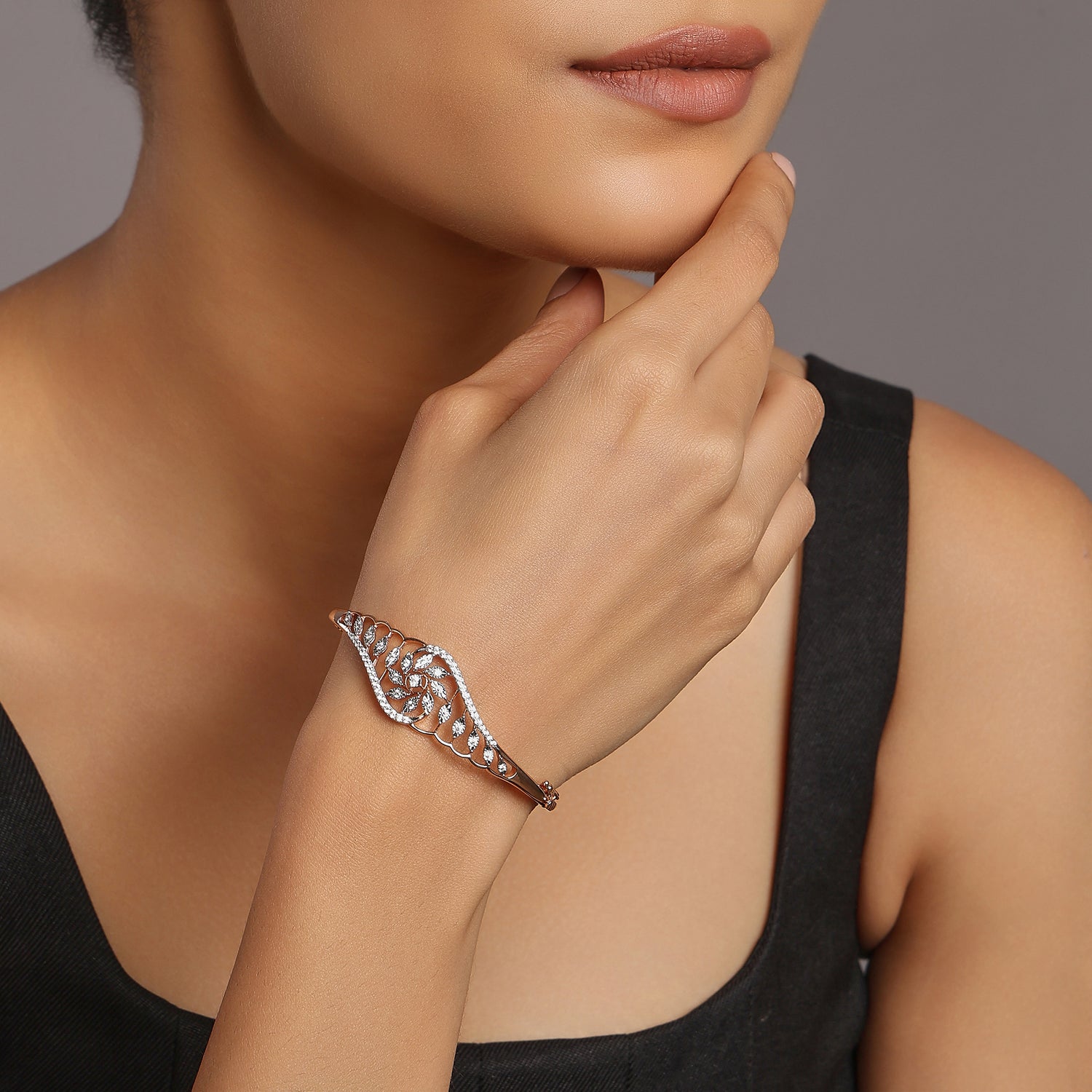 Elegant Spiral Motif Womens Bangle for Festive and Party Wear