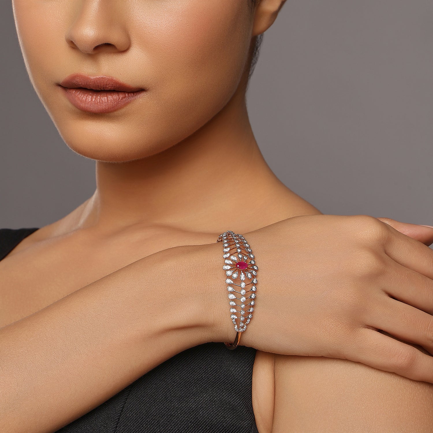Floral Radiance Womens Bangle for Weddings and Festive Occasions