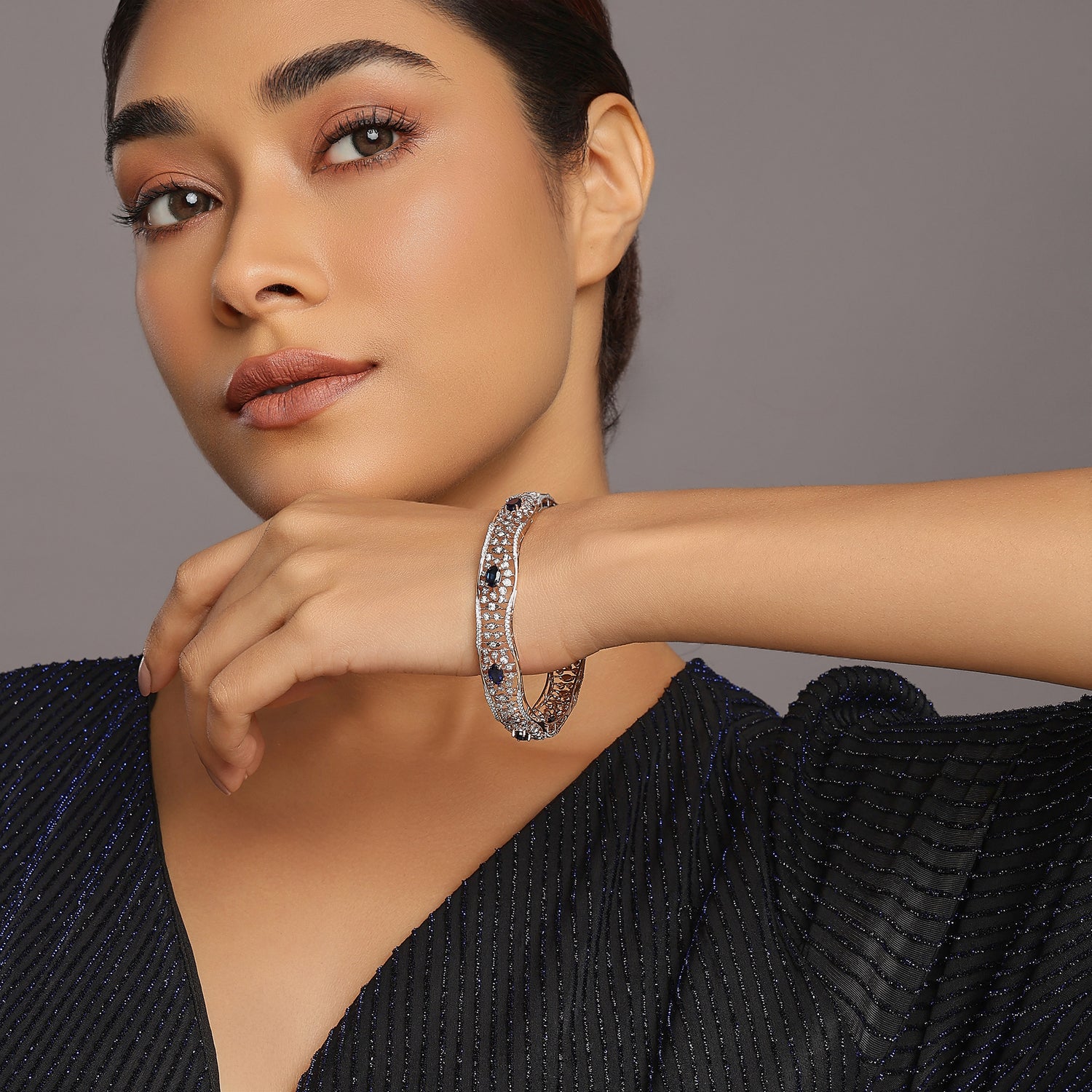 Regal Heritage Bangle With Intricate Lattice and Gem Accents