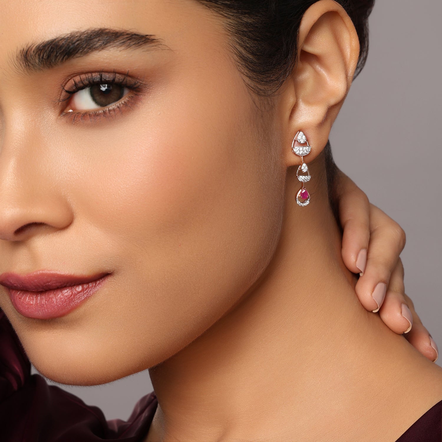Dual Teardrop Drop Earrings with Geometric Design