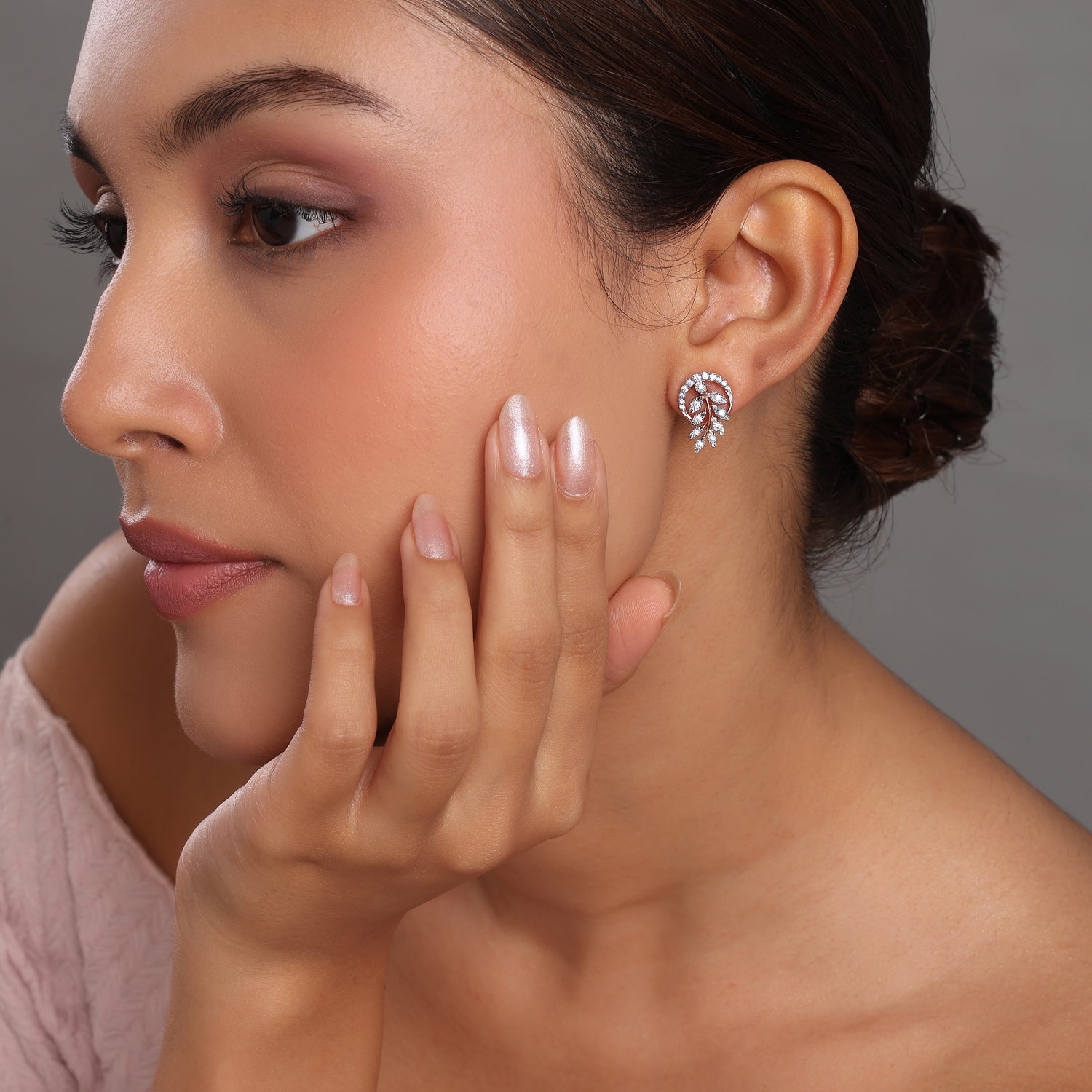 Graceful Leaf Cluster Stud Earrings with Circular Motif