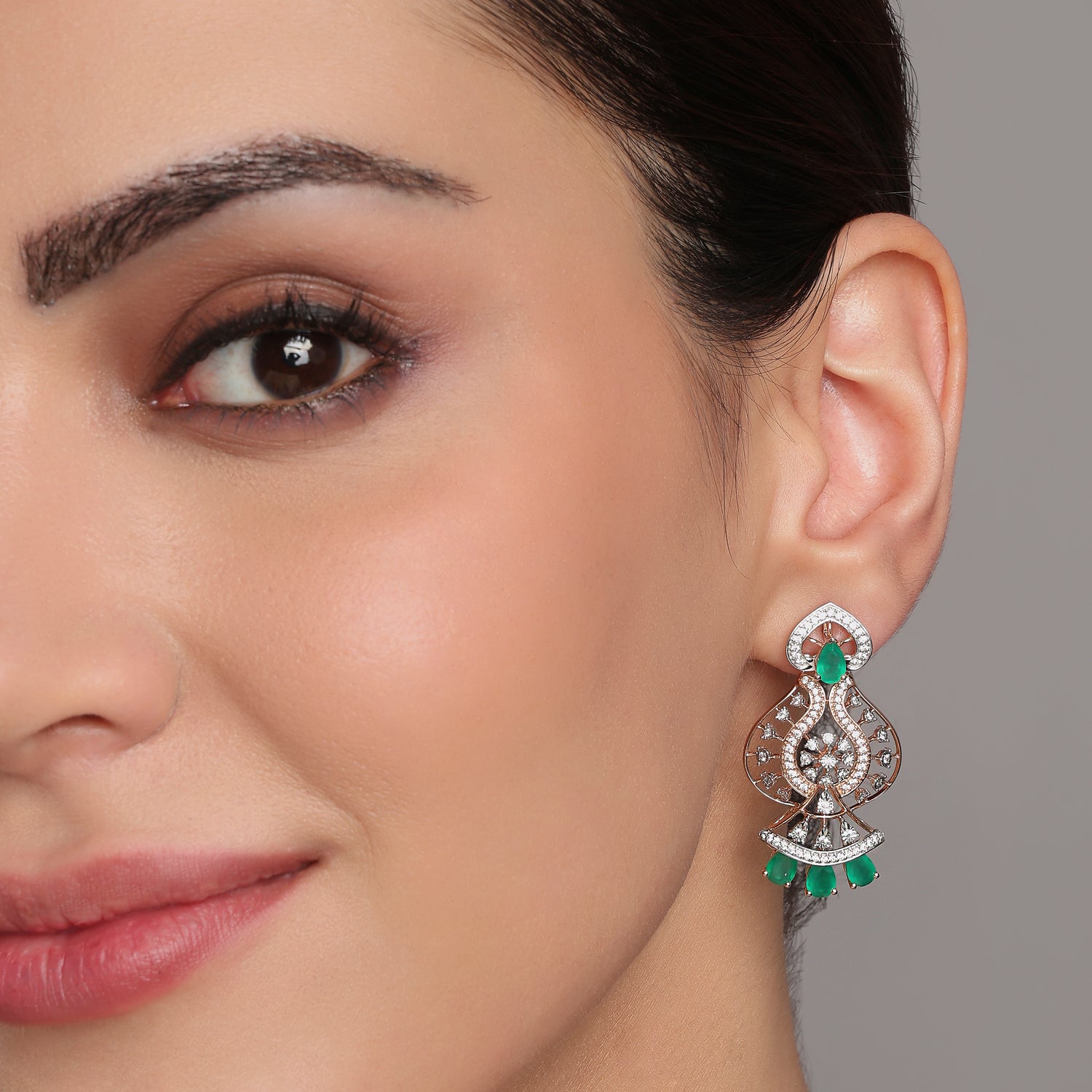 Regal Teardrop Dangle Earrings with Intricate Radiant Detailing