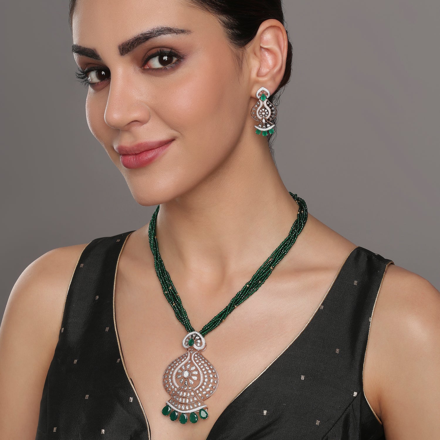 Elegant Floral Filigree Pendant and Drop Earring Set for Women