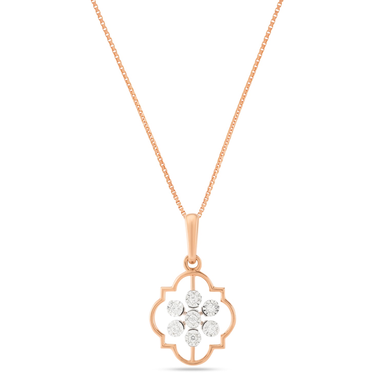 Floral Clover Pendant with Intricate Openwork Design