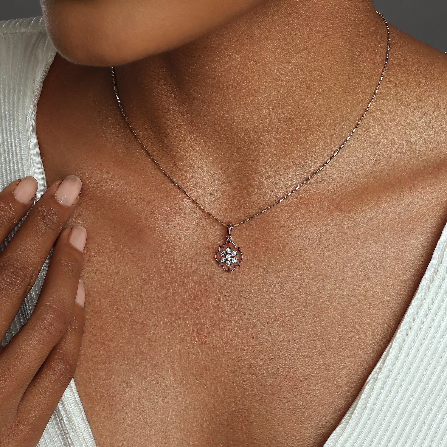 Floral Clover Pendant with Intricate Openwork Design