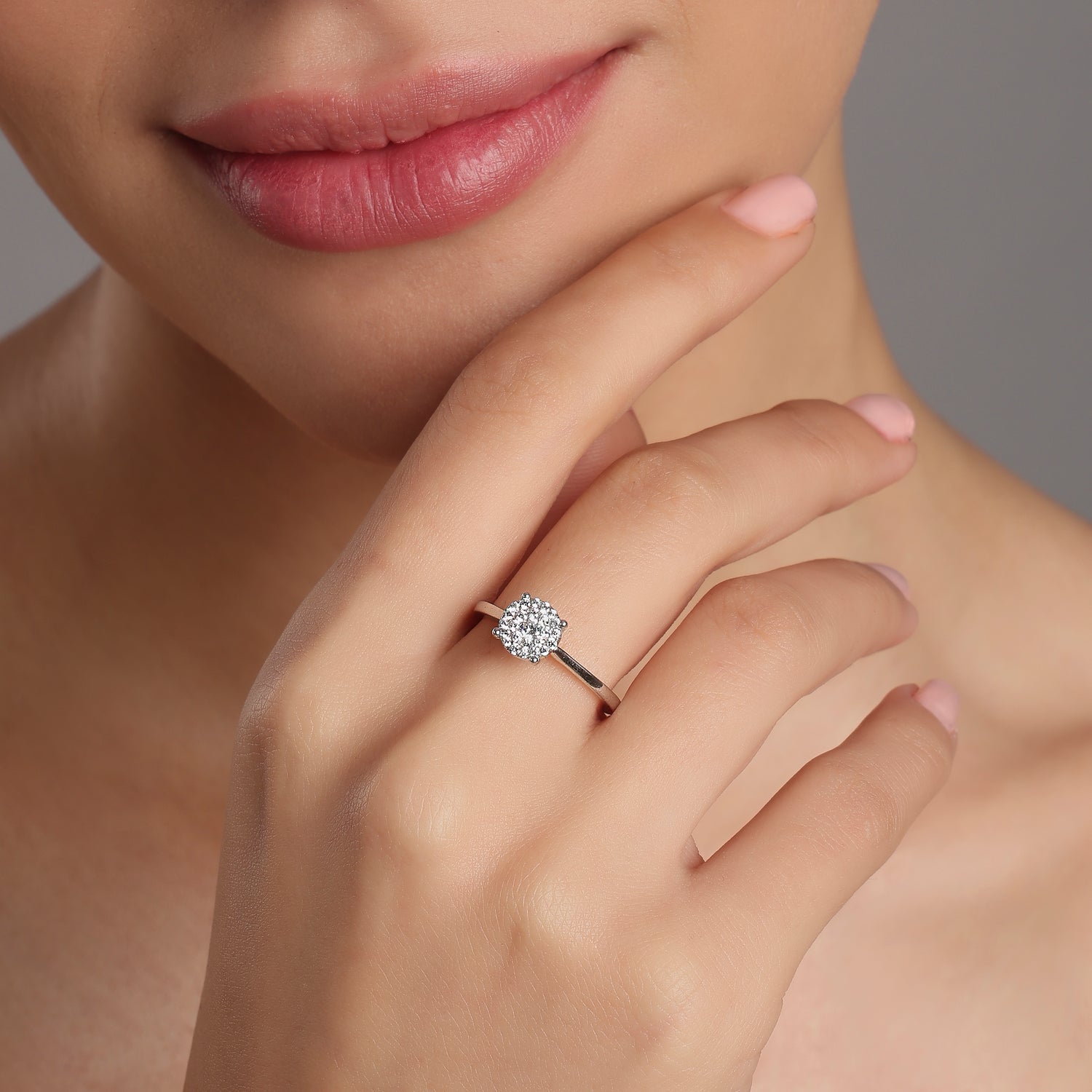 Timeless Round Cluster Ring with Radiant Pave Detailing