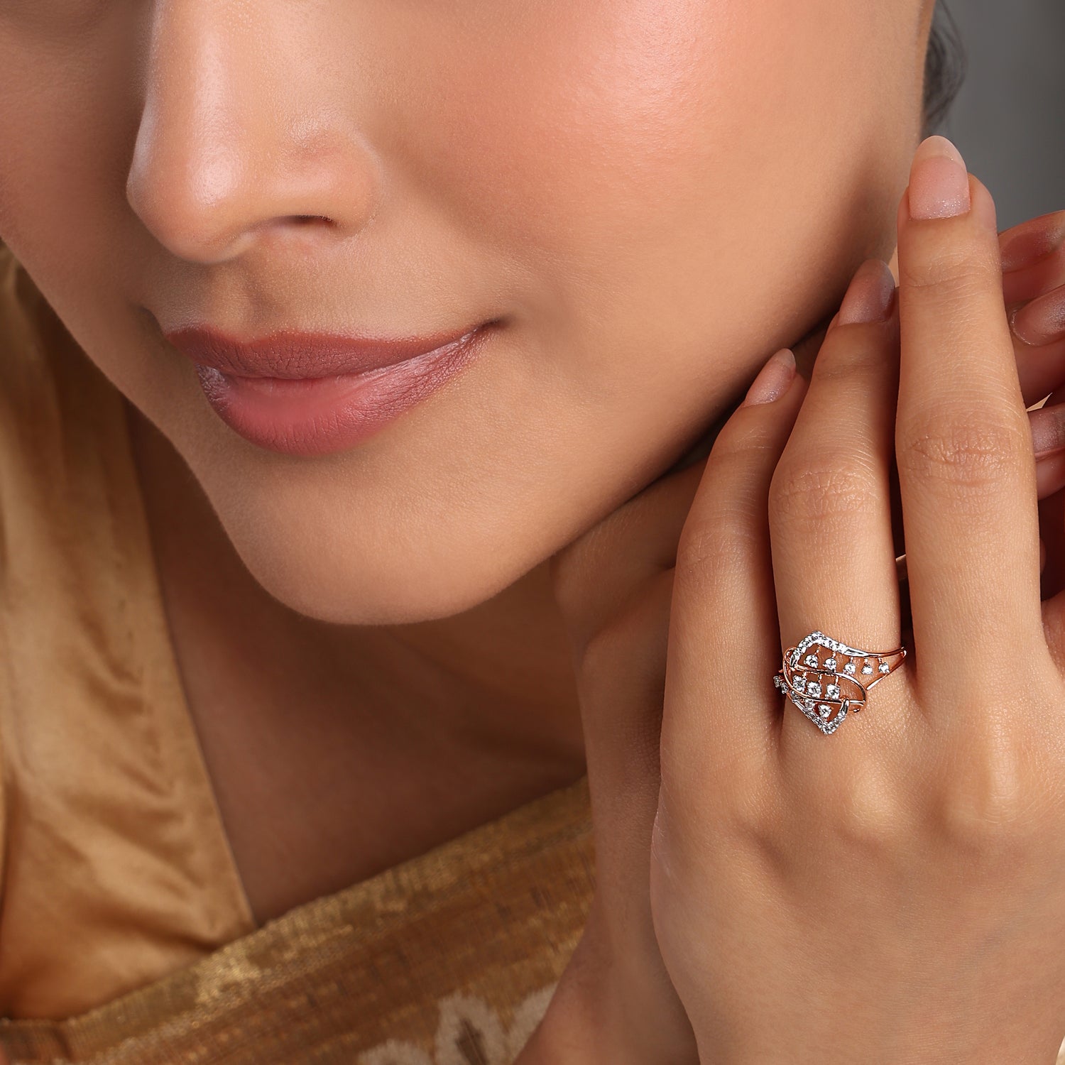 Graceful Vine-Inspired Open Ring with Sparkling Stone Accents
