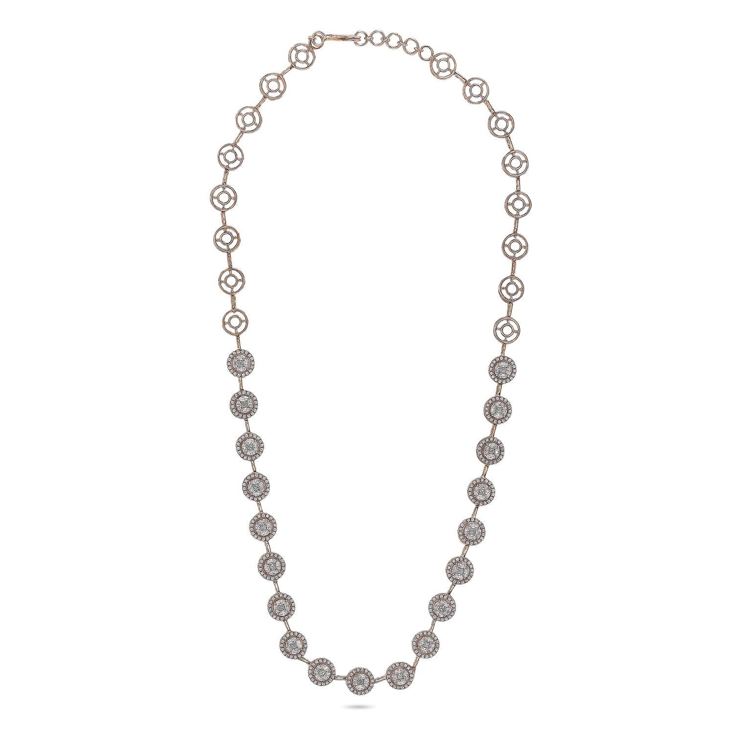 Timeless Circle Link Necklace with Refined Classic Elegance