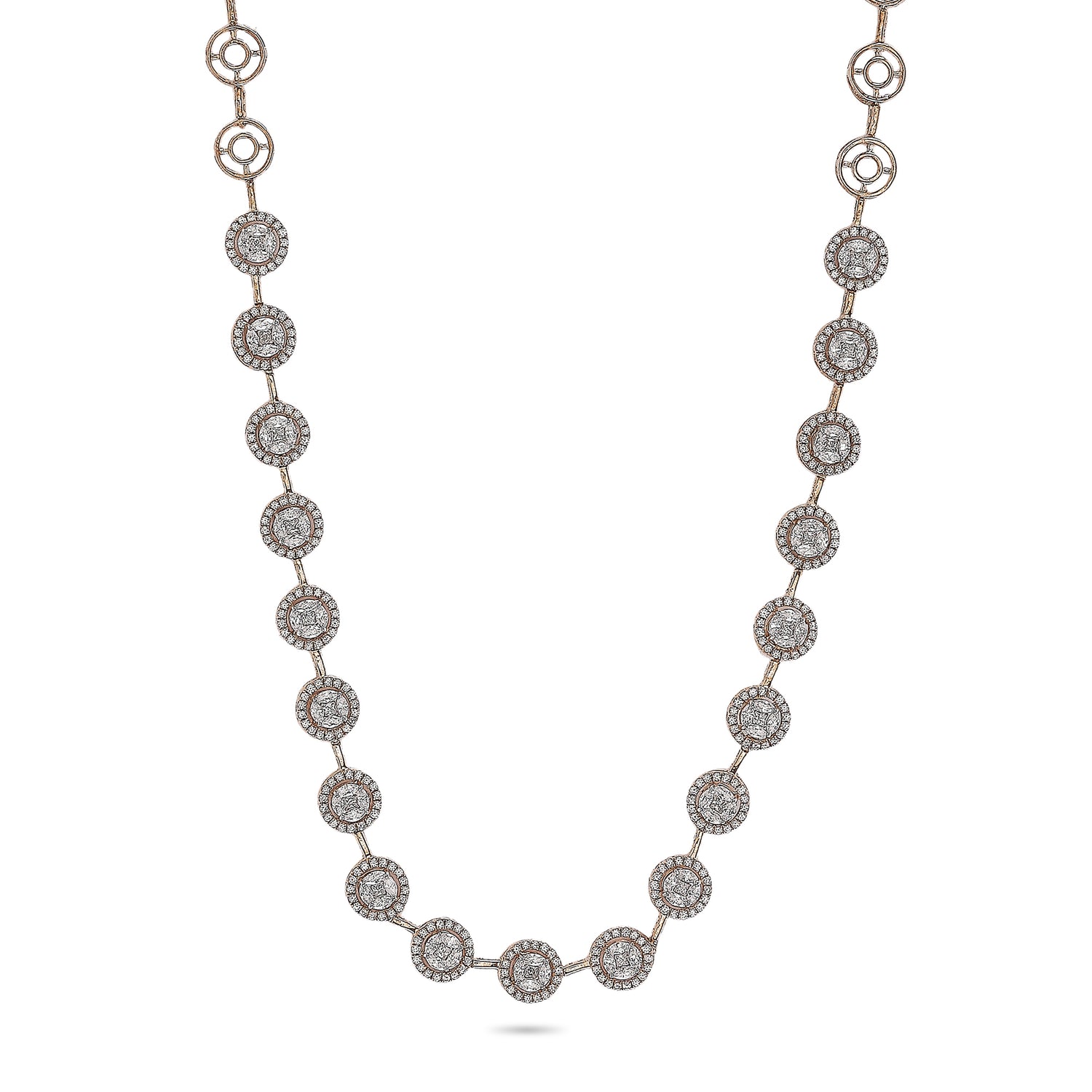 Timeless Circle Link Necklace with Refined Classic Elegance