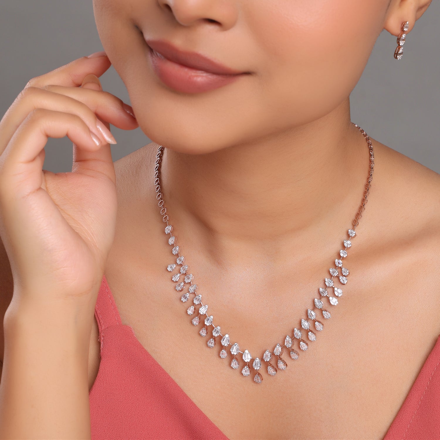 Graceful Pear Drop Necklace with Regal Timeless Sophistication