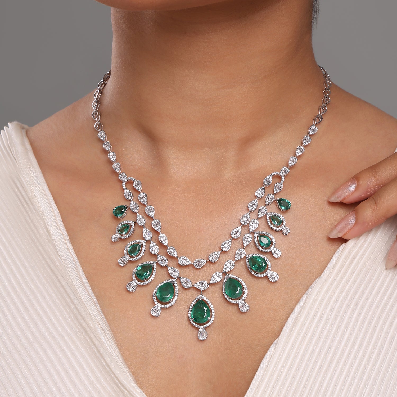 A Radiant Symphony of Elegance in a Layered Statement Necklace