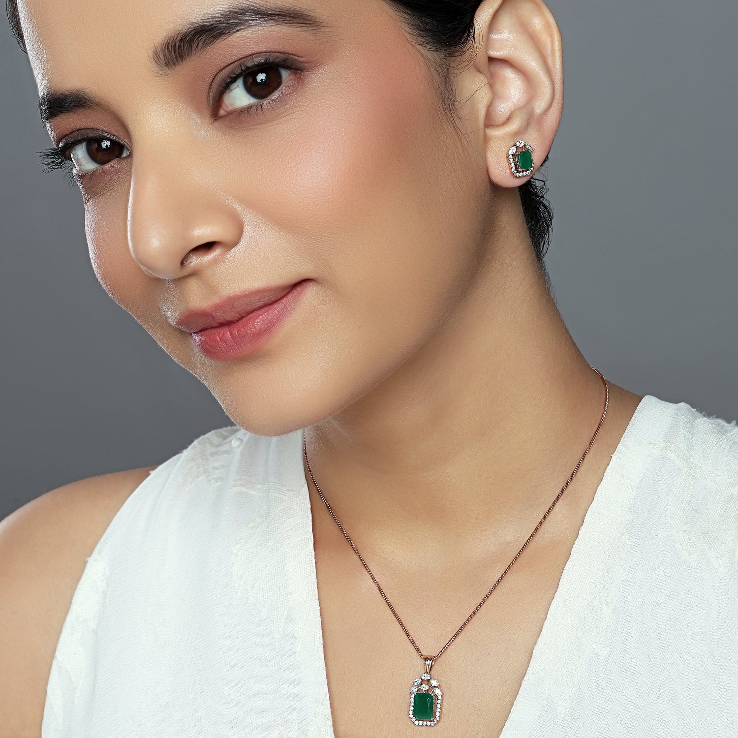 Enchanting Emerald Cut Green Stone Pendant and Stud Earrings Set