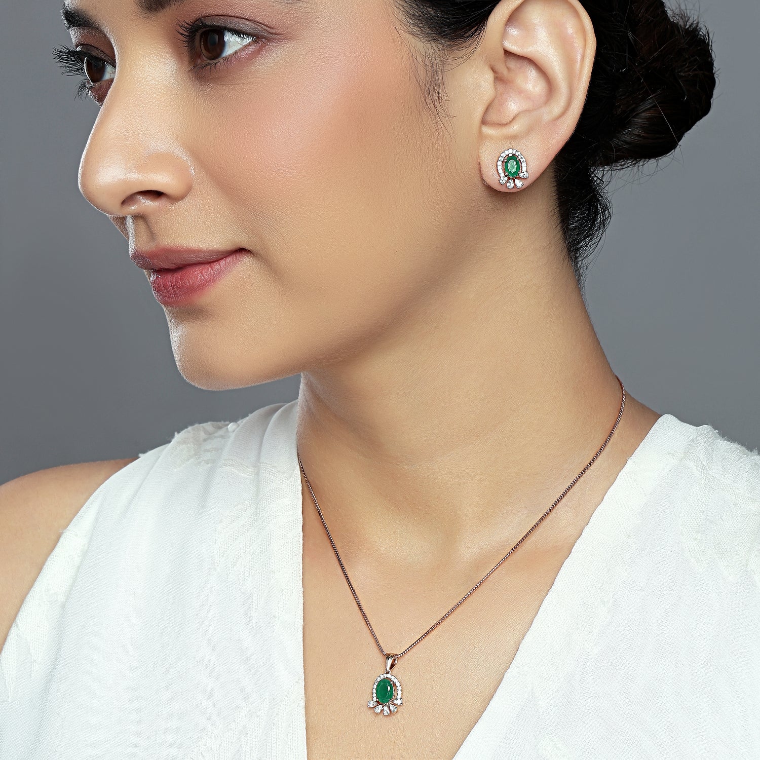 Enchanting Oval Verdant Halo Pendant and Matching Stud Earring Set