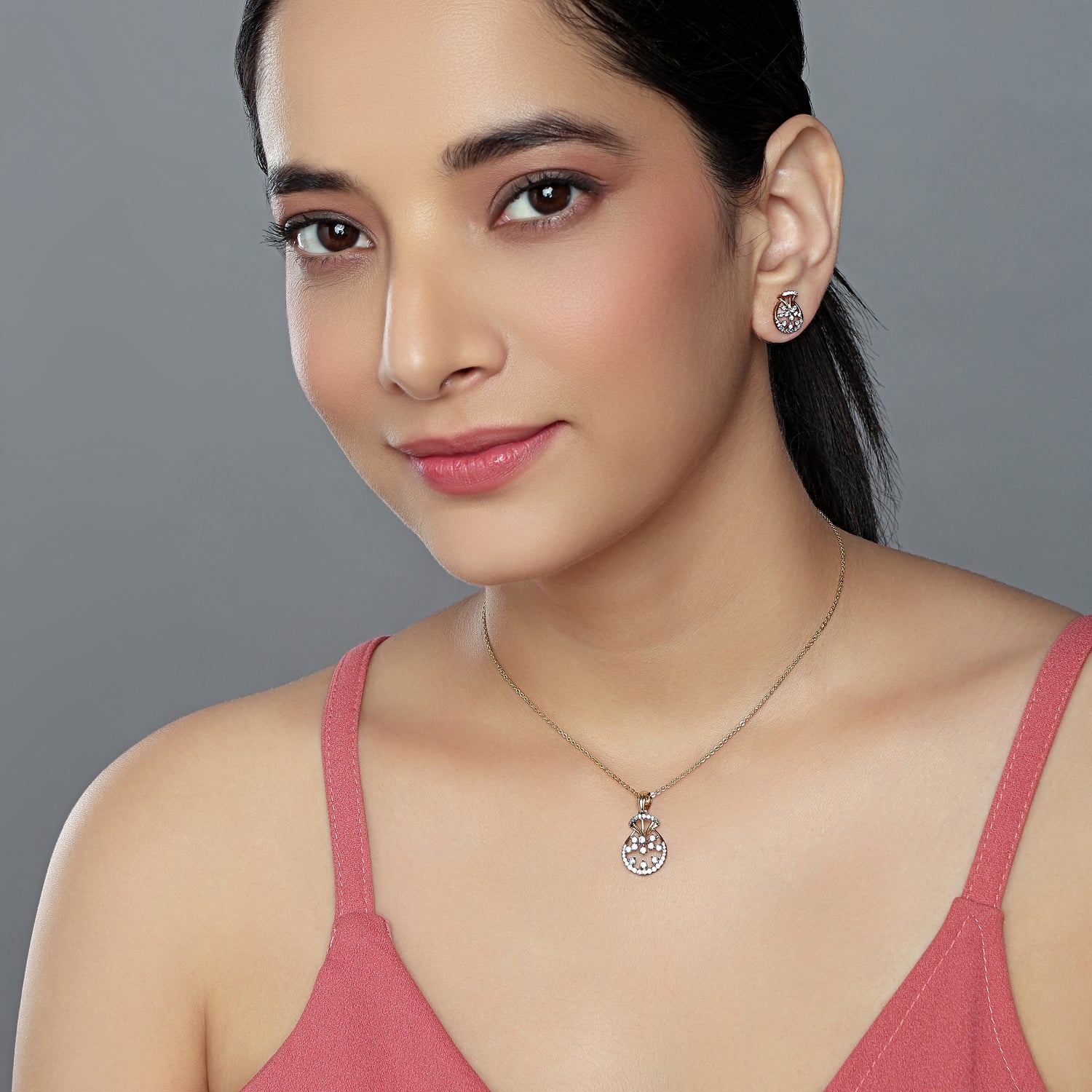 Eternal Radiance Floral Lattice Openwork Pendant and Earring Set