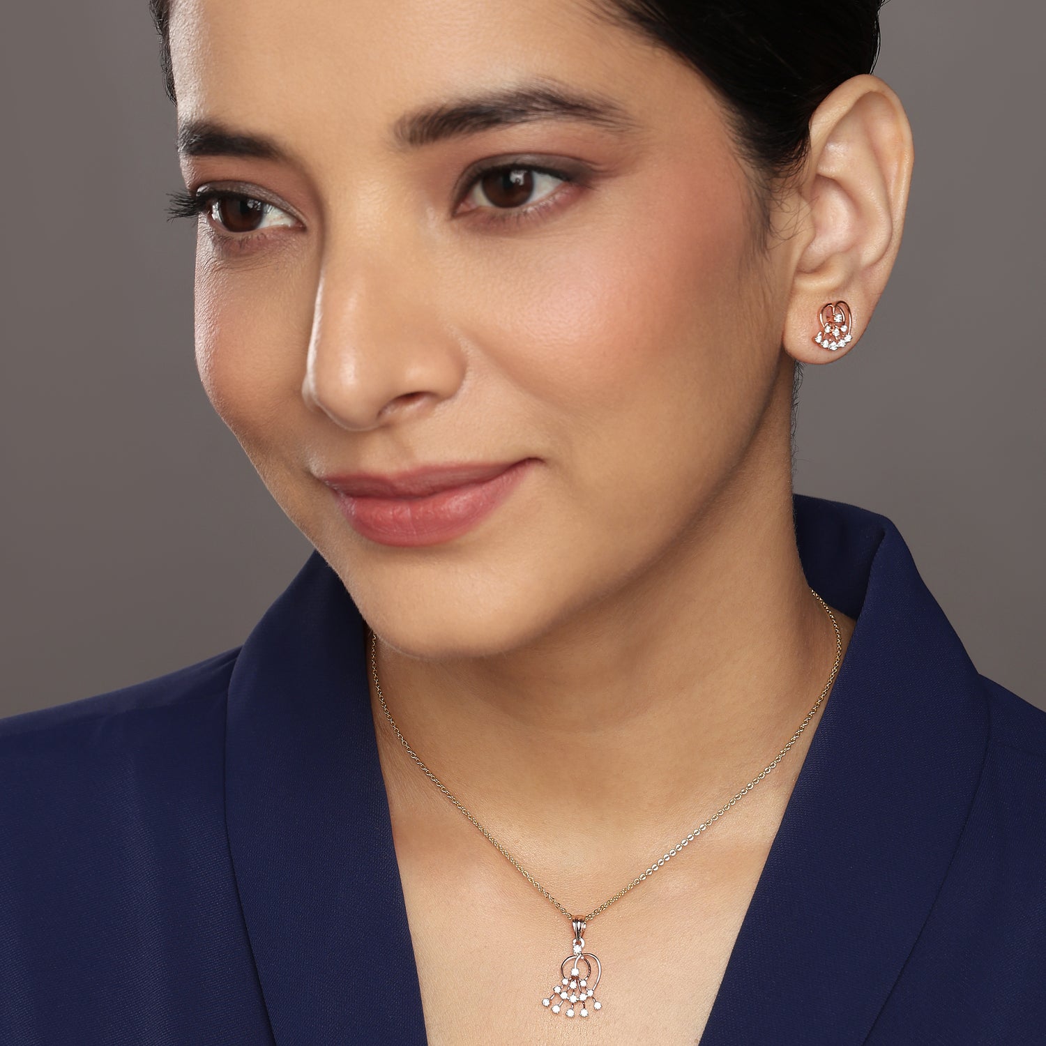 Graceful Cascading Floral Bloom Pendant and Stud Earrings Jewelry Set