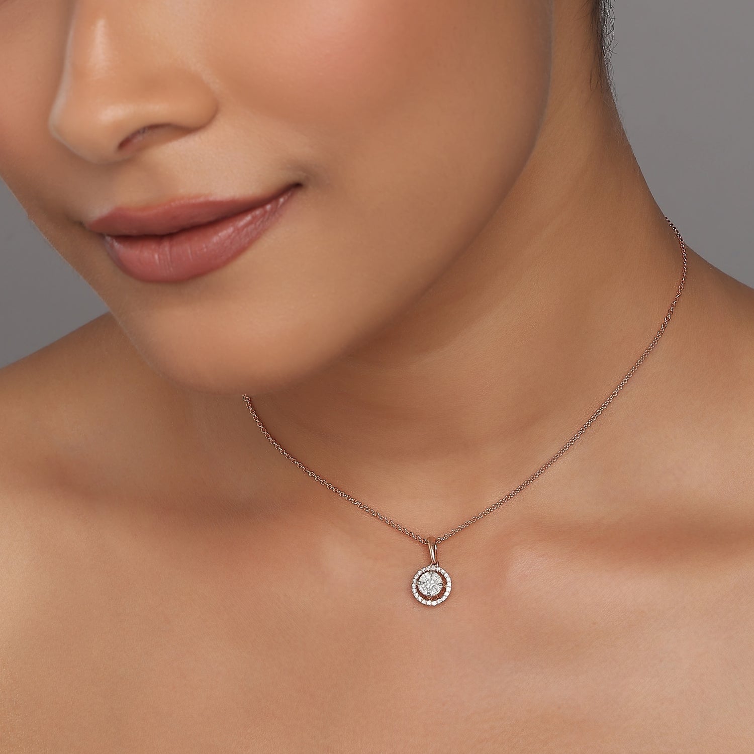 Elegant Two-Tone Geometric Halo Pendant With Radiant Center Cluster