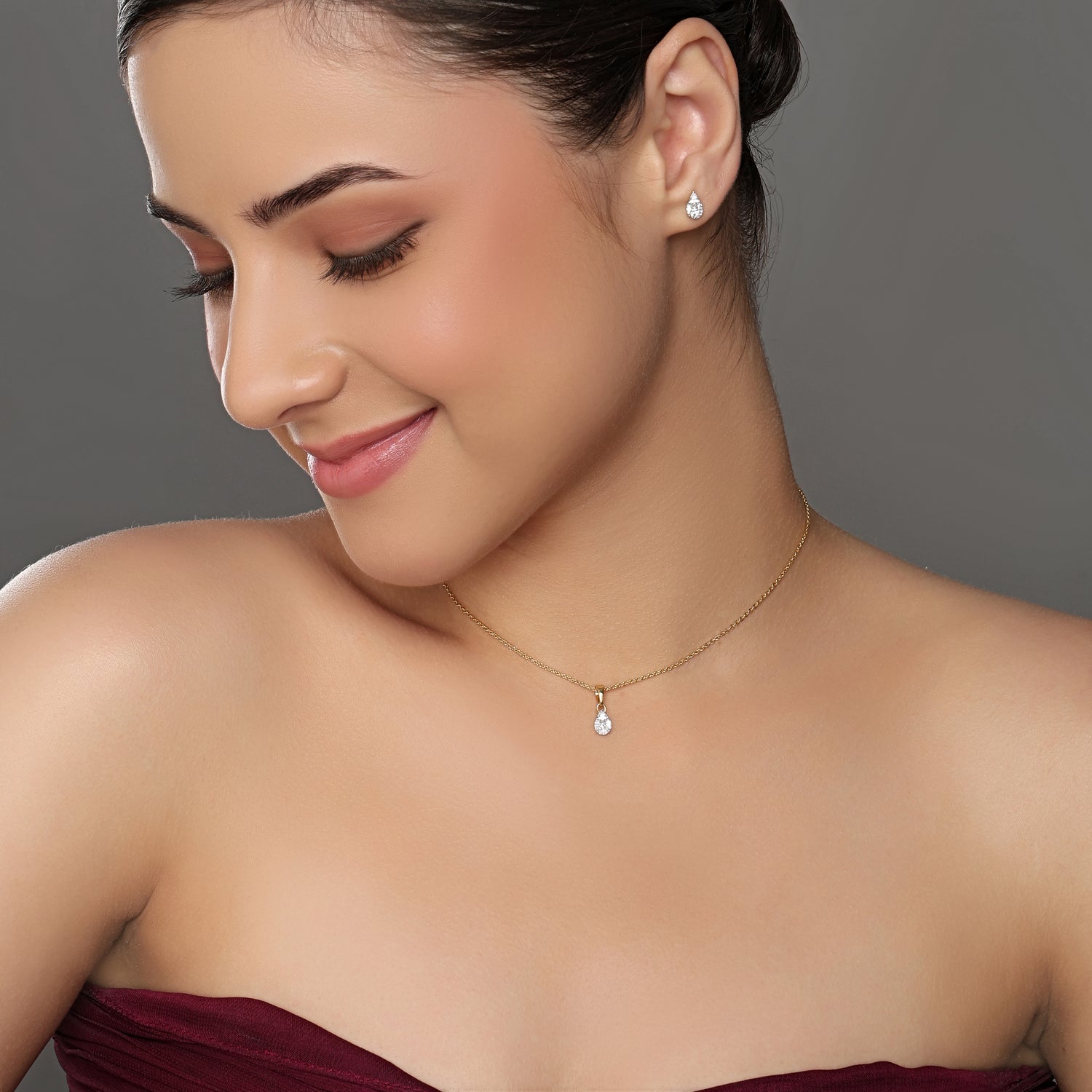 Graceful Pear Cut Sparkling Pendant and Matching Stud Earrings Set