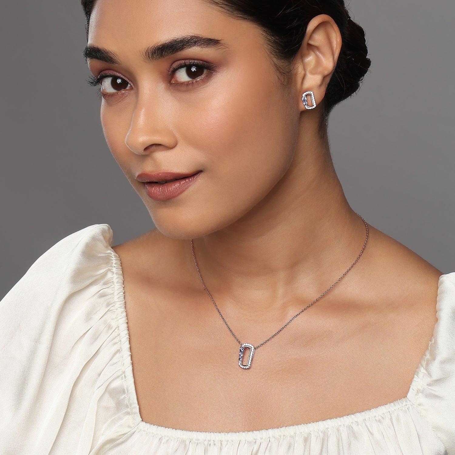 Exquisite Celestial Serenade Open Geometric Pendant and Stud Earring Set