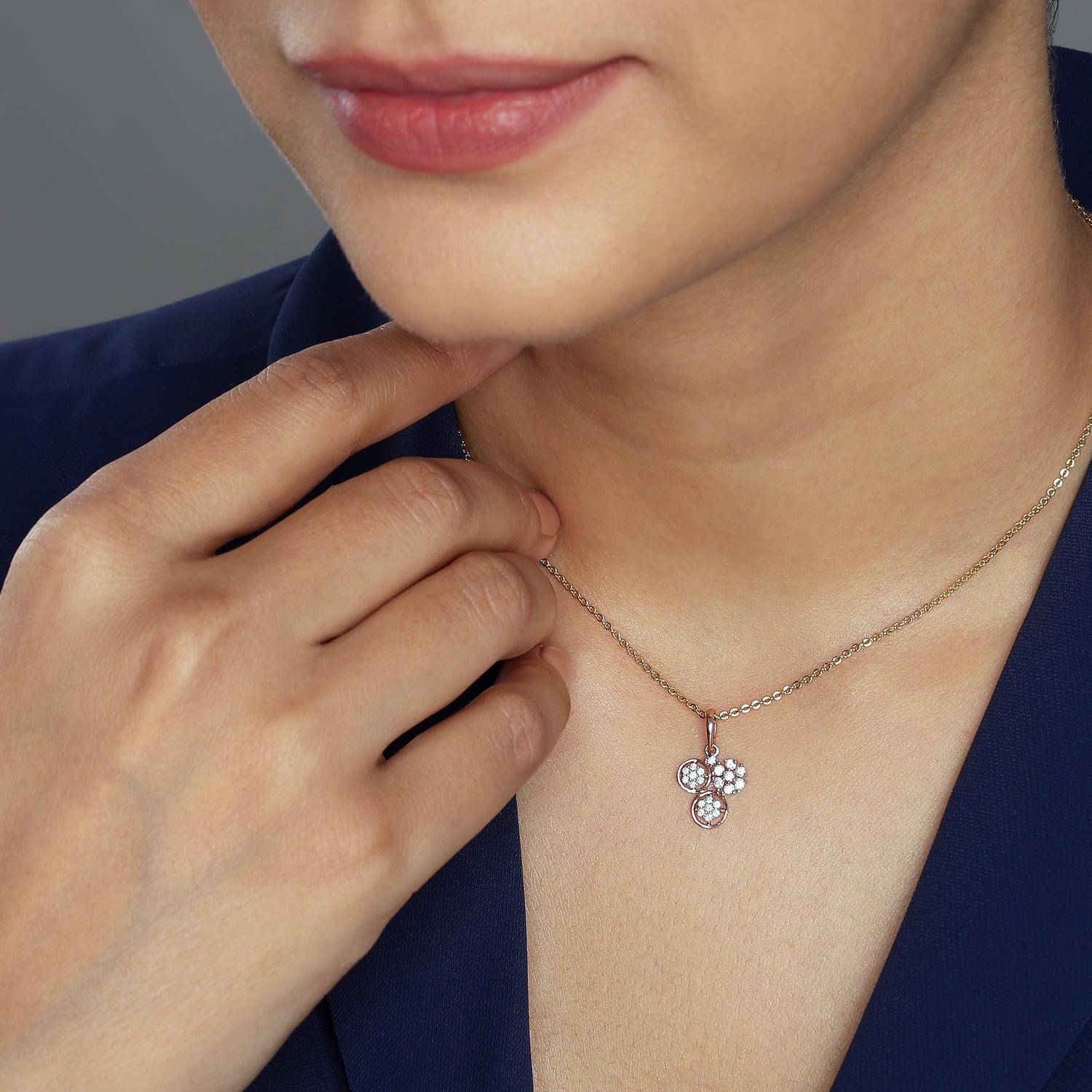 Charming Floral Cluster Pendant With Playful Sparkling Elegance