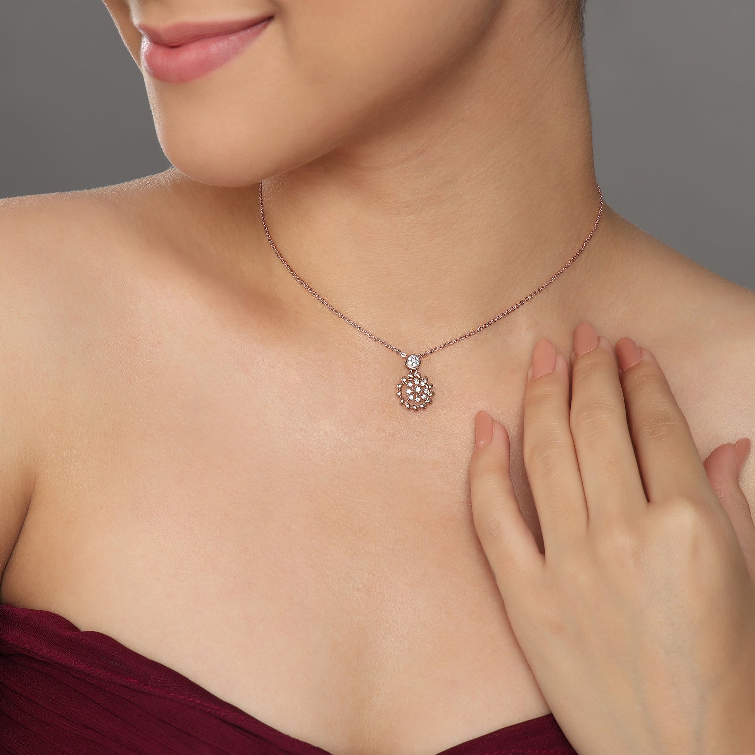 Radiant Floral Circle Pendant With Timeless Festive Charm