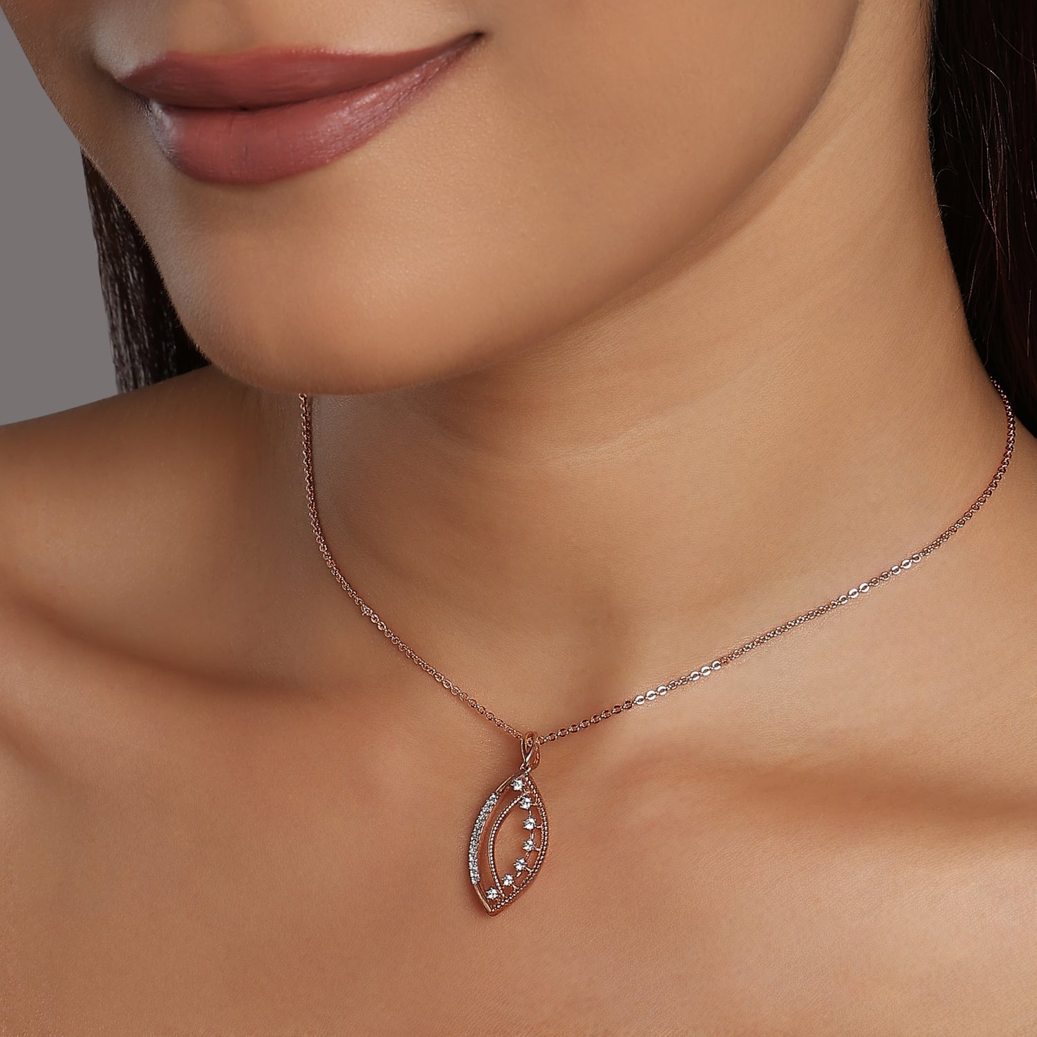 Elegant Marquees Floating Floral Motif Pendant For Graceful Occasion Wear