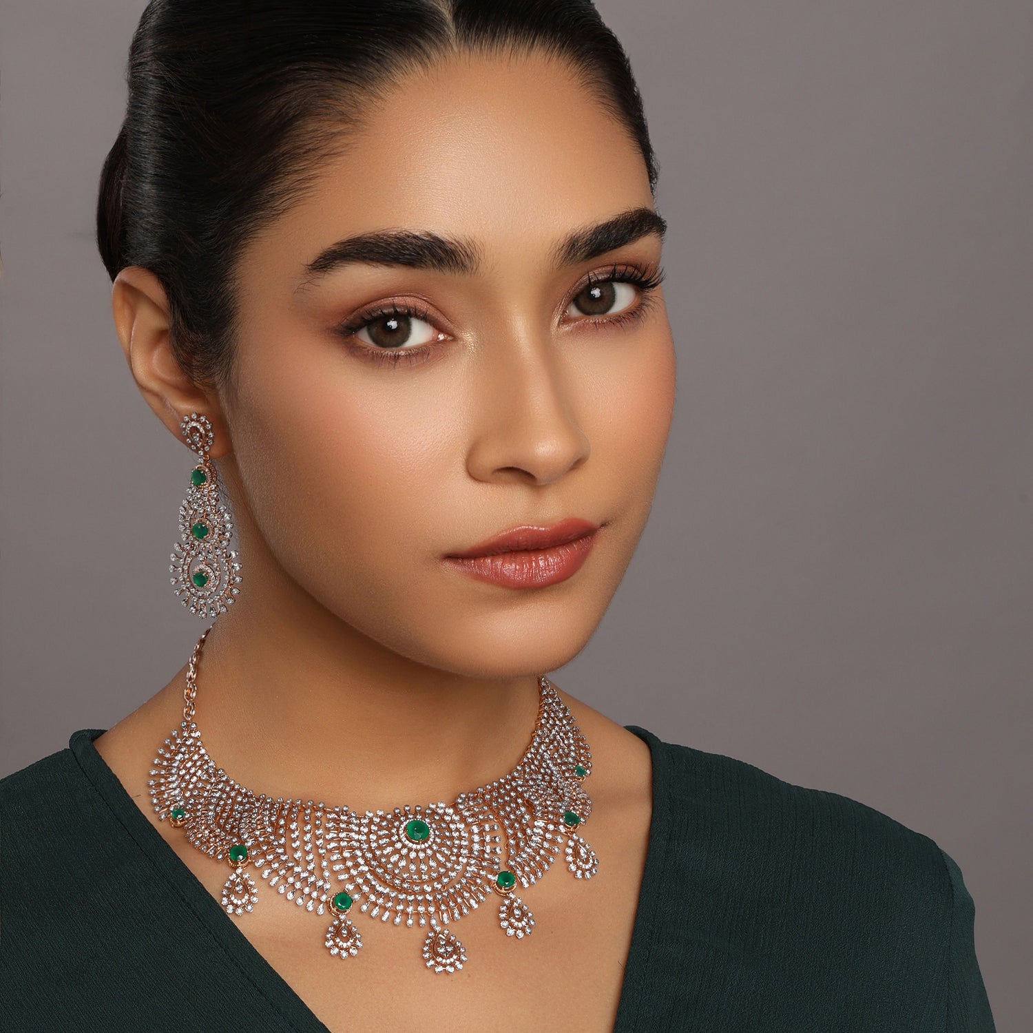 Majestic Heritage-Inspired Statement Necklace and Earring Jewelry Set