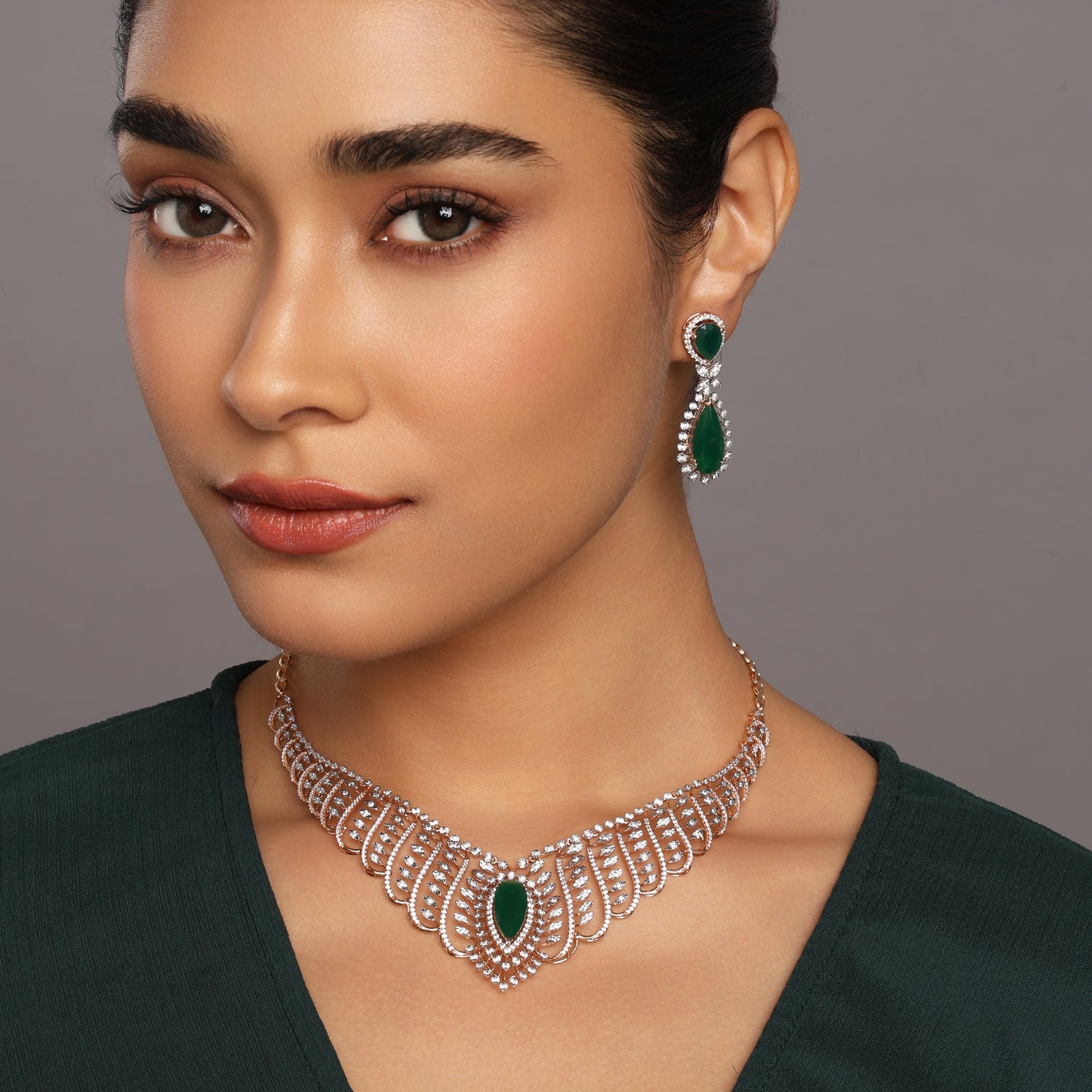Regal Feathered Elegance Necklace and Earring Jewelry Set