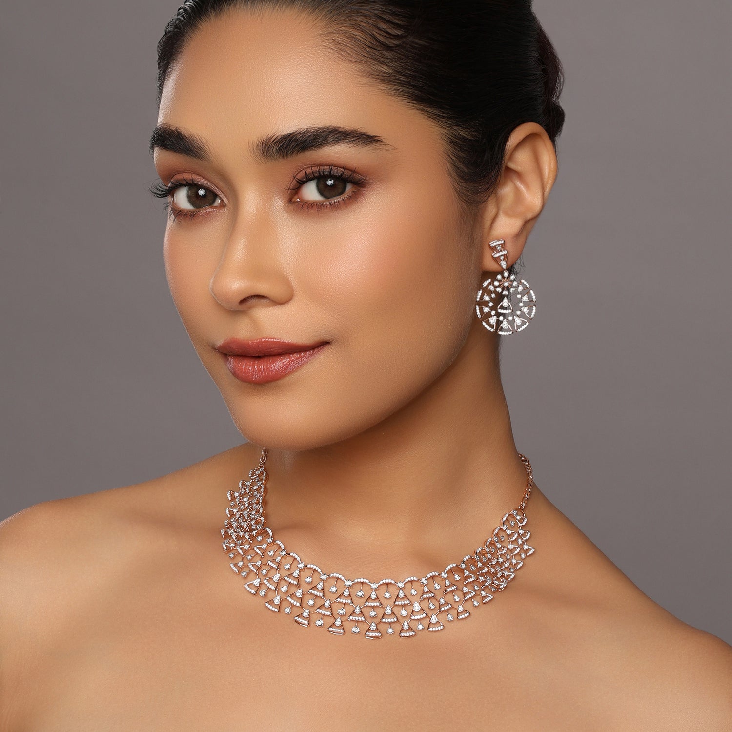 Intricate Fan Motif Statement Necklace and Earring Jewelry Set