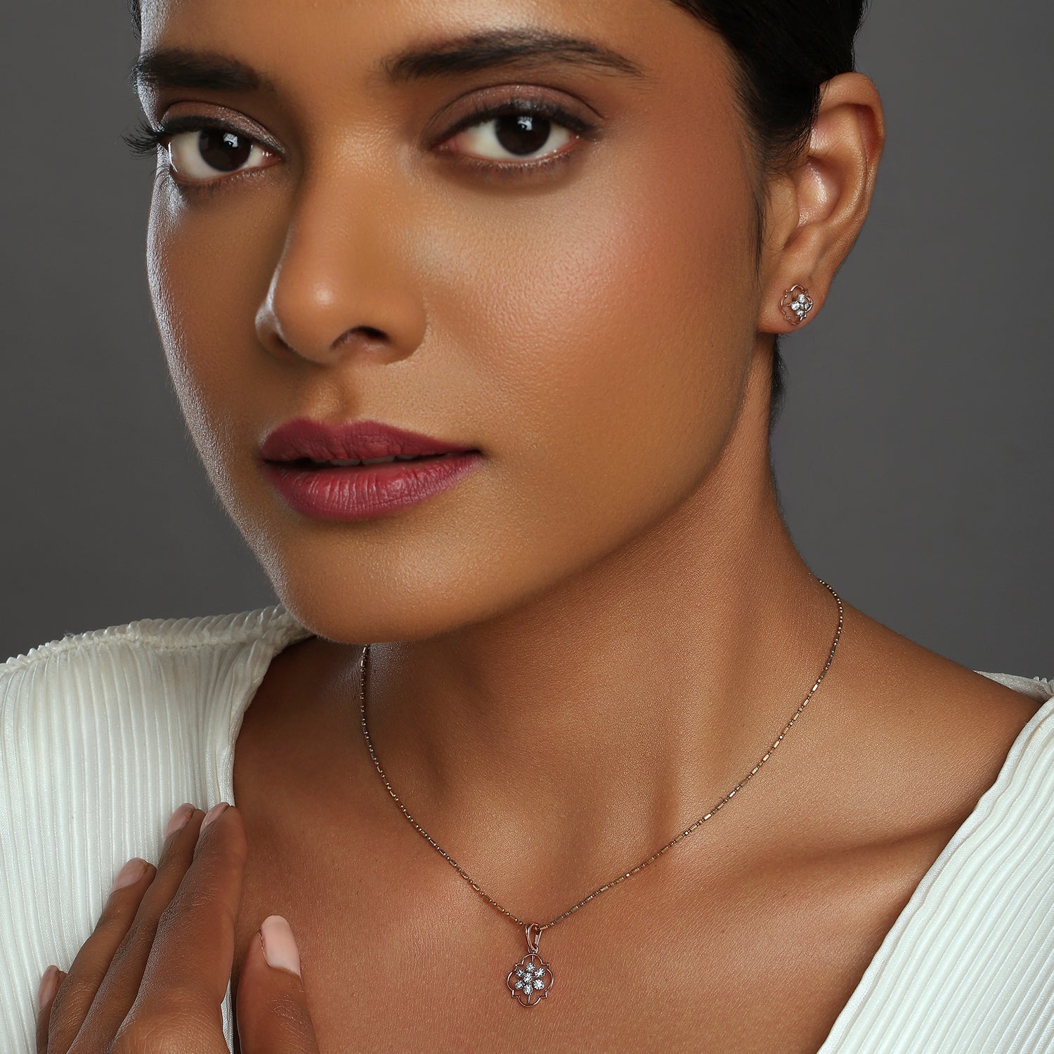 Blossom Motif Pendant and Earring Set for Timeless Elegance